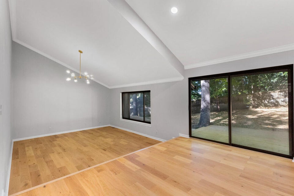 Photo #11: 102 Silkwood Court