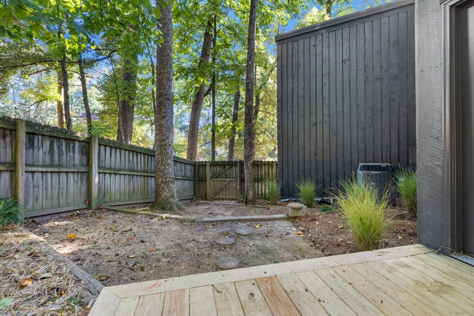 Photo #36: 102 Silkwood Court