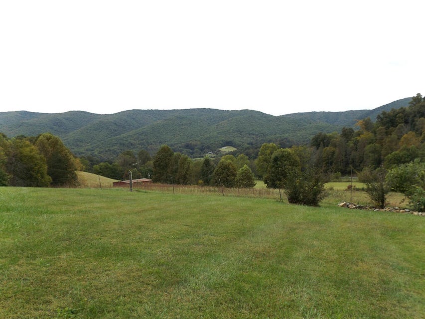 Photo #8: 176 Livingston Hollow Road