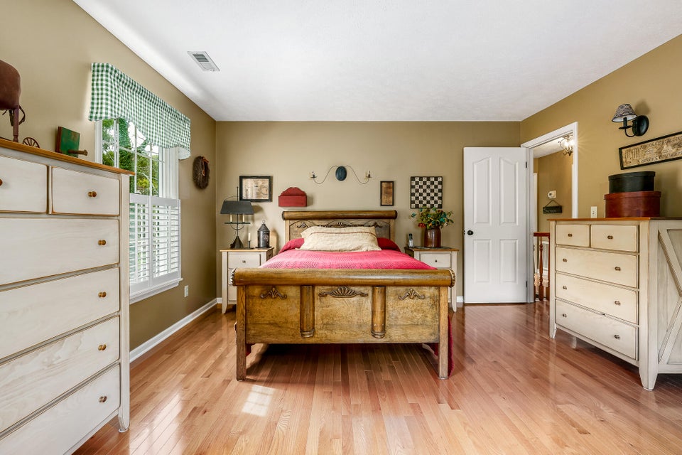 Photo #34: 20 Pendleton Place