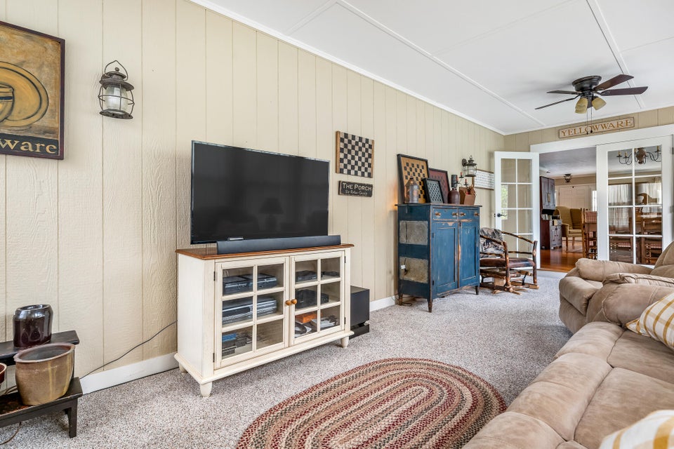 Photo #24: 20 Pendleton Place