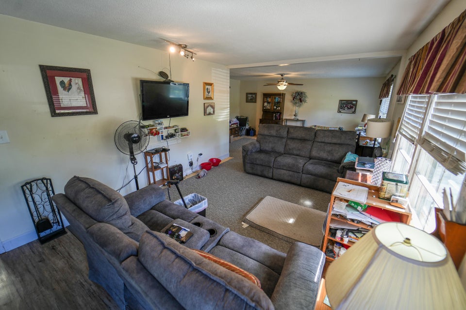 Photo #3: 121 Timber Ridge Road