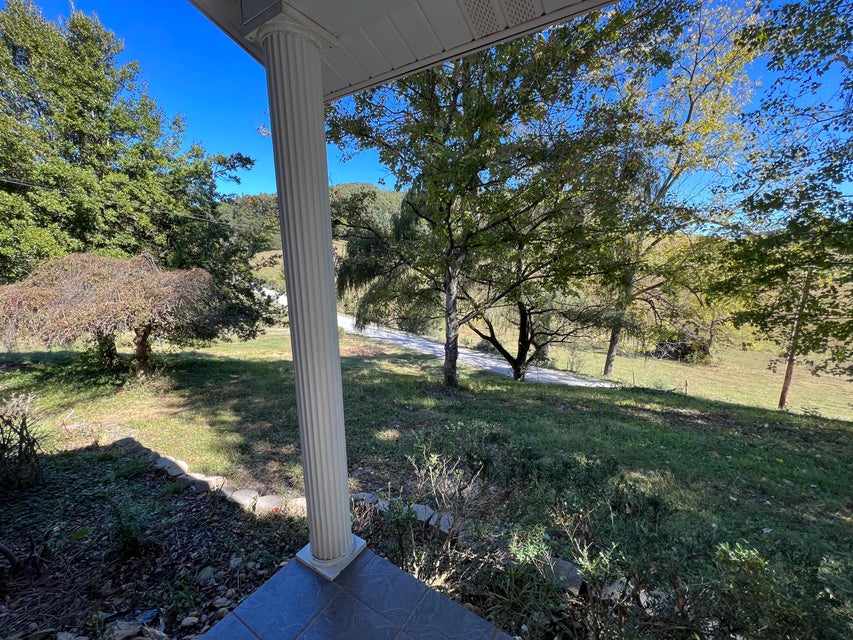 Photo #8: 215 Neely Lane