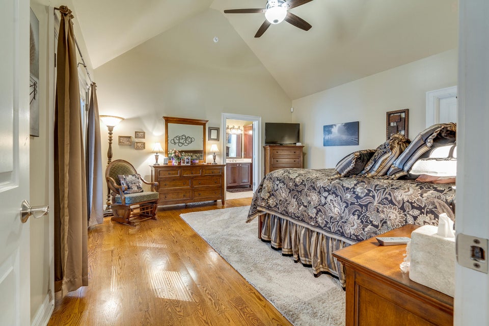 Photo #32: 102 Watercress Drive
