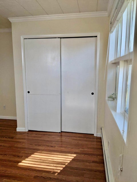 Photo #23: 741 Maple Avenue