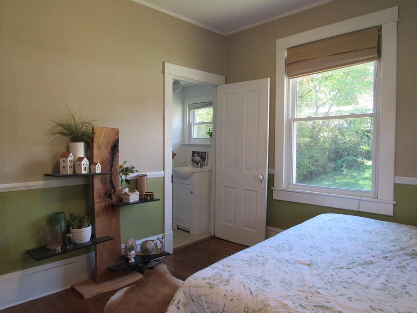 Photo #15: 1203 Virginia Avenue