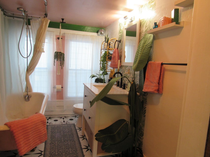 Photo #31: 1203 Virginia Avenue