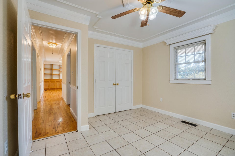 Photo #32: 520 Jena Beth Drive