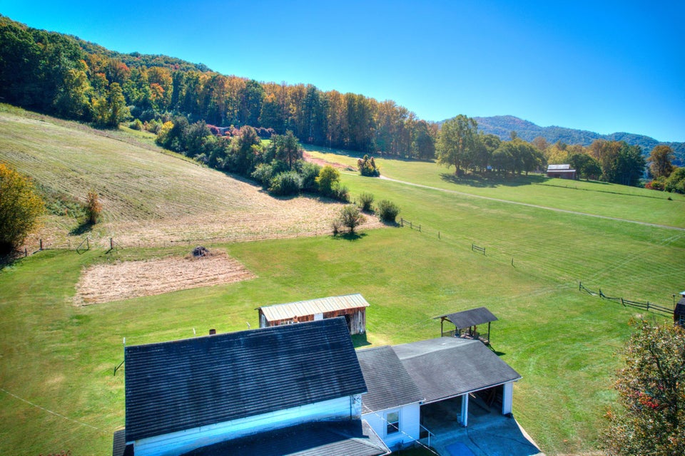 Photo #19: 108 Miller Lane