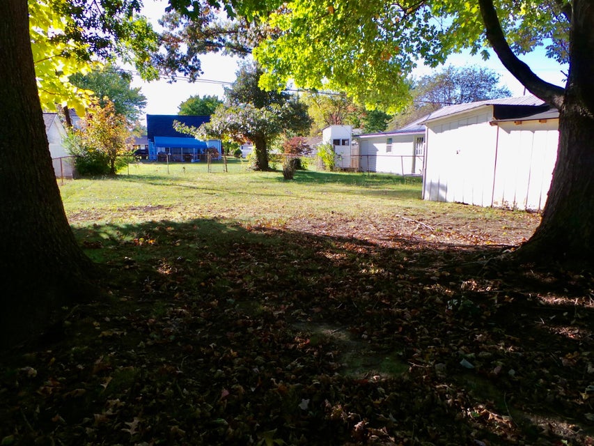 Photo #51: 1504 Miller Street