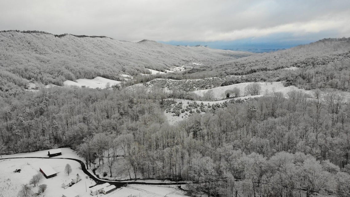 Photo #94: 857 Cloud Creek Road