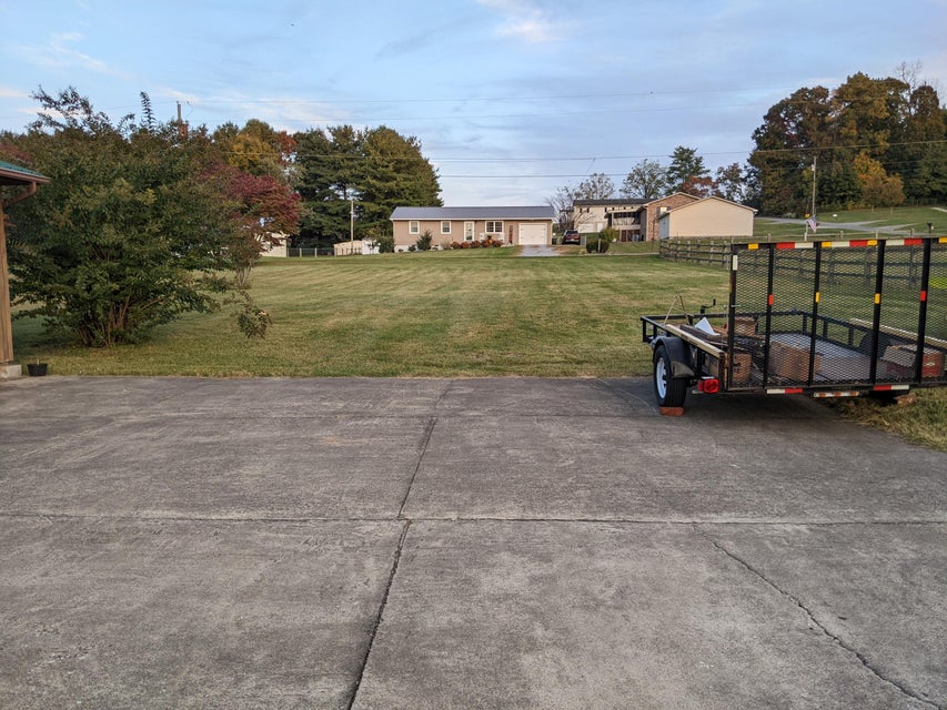 Photo #46: 936 Meadowbrook Road