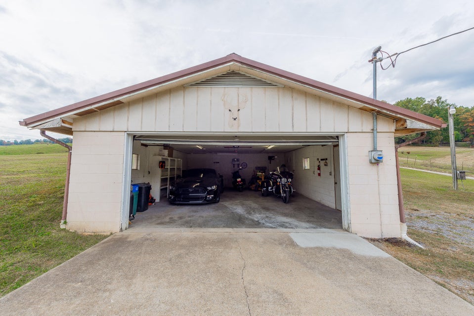 Photo #44: 371 & 367 Byington Road