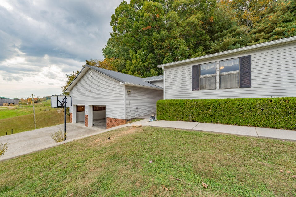 Photo #7: 371 & 367 Byington Road