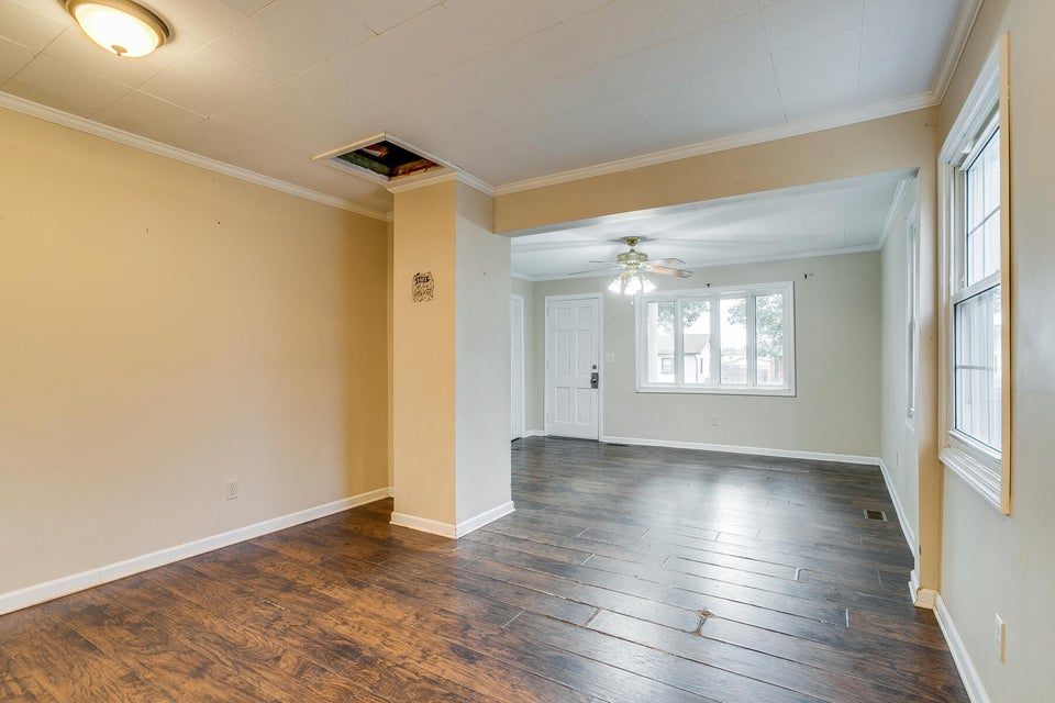 Photo #10: 1644 Redwood Drive