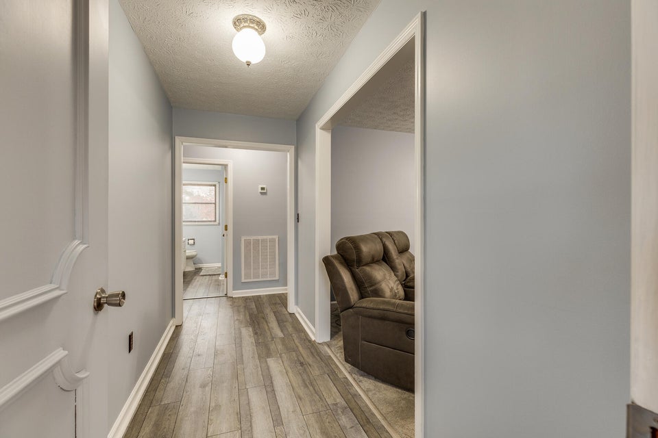 Photo #6: 120 Seaver Avenue