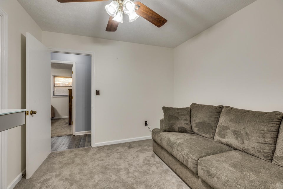Photo #28: 120 Seaver Avenue