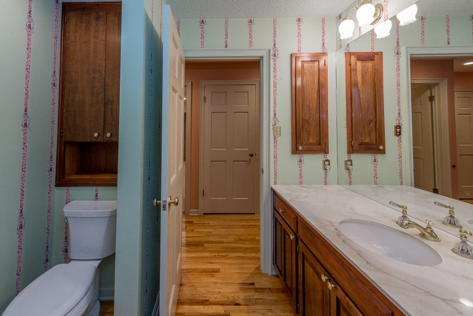 Photo #43: 4403 Leedy Road