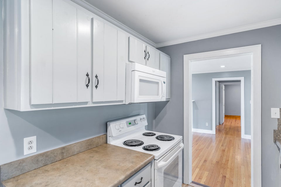Photo #27: 2244 G Street