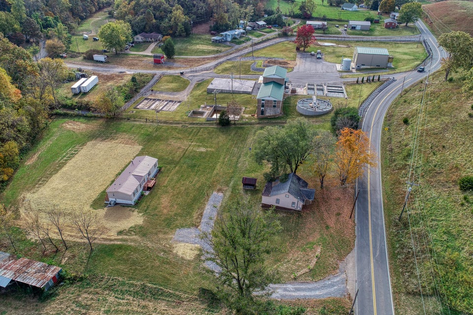 Photo #17: 428 Burem Road