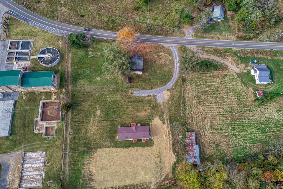 Photo #25: 428 Burem Road