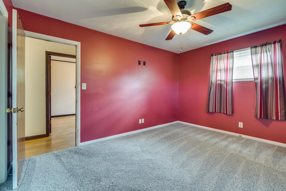 Photo #18: 315 Piercy Street