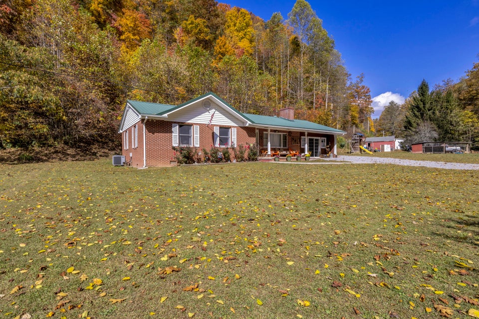 Photo #2: 1573 Dry Creek Road