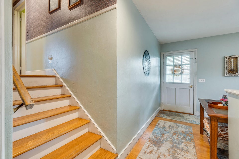 Photo #4: 2108 Montrose Ave Avenue
