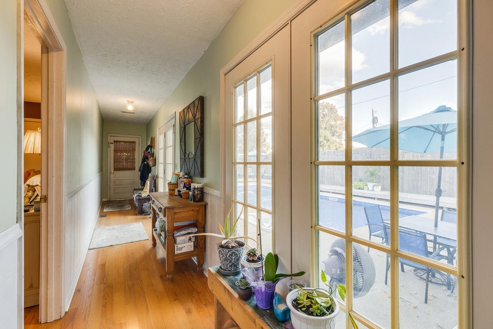 Photo #15: 2108 Montrose Ave Avenue