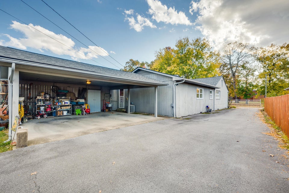 Photo #43: 2108 Montrose Ave Avenue