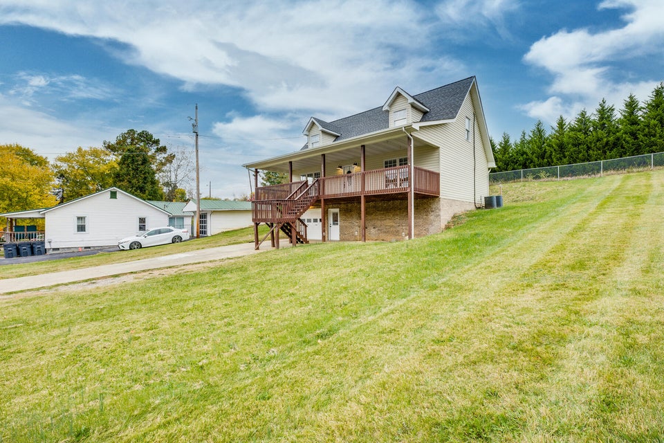 Photo #2: 1605 Stratford Road