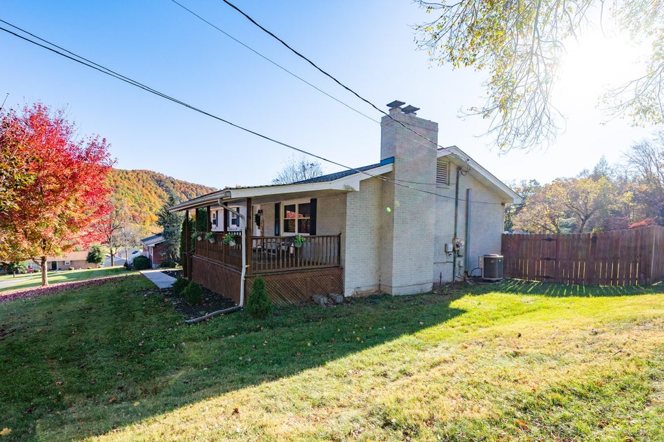Photo #5: 300 Richmond Heights Road