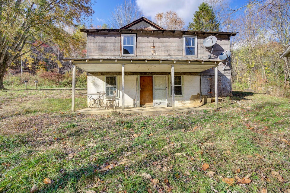 Photo #5: 711 Fairview Road