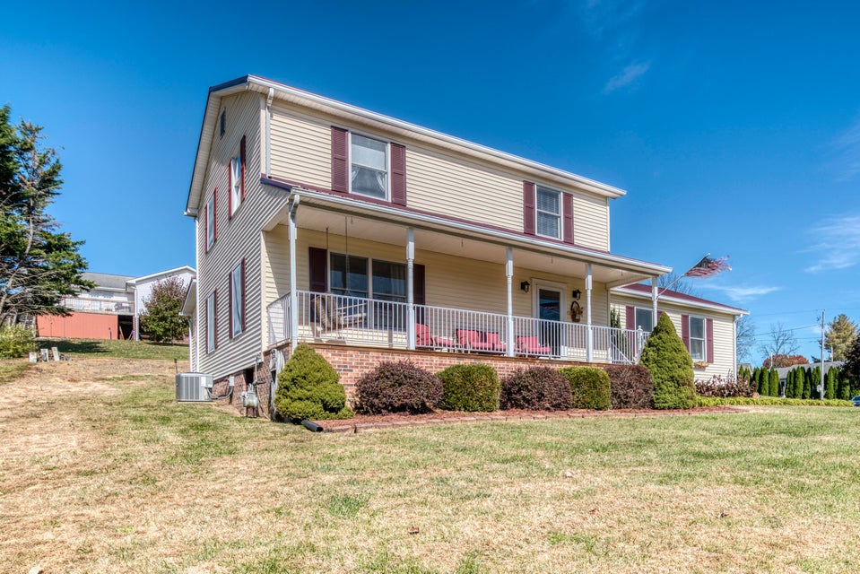 Photo #2: 509 Cherry Hill Drive