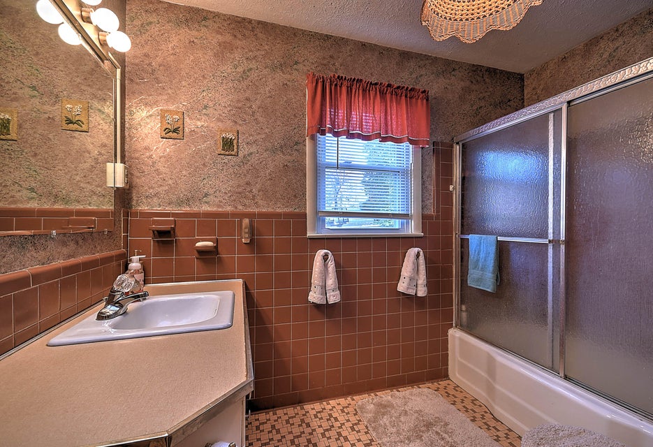 Photo #14: 201 Woodbine Road