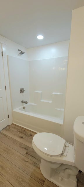 Photo #28: 228 Roan Street