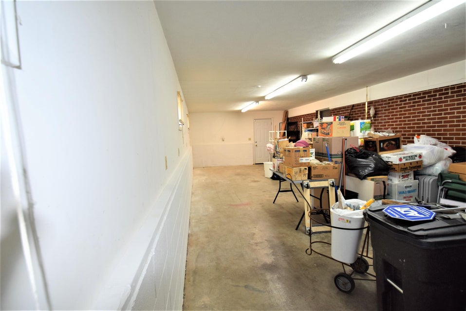 Photo #28: 204 Cowan Drive