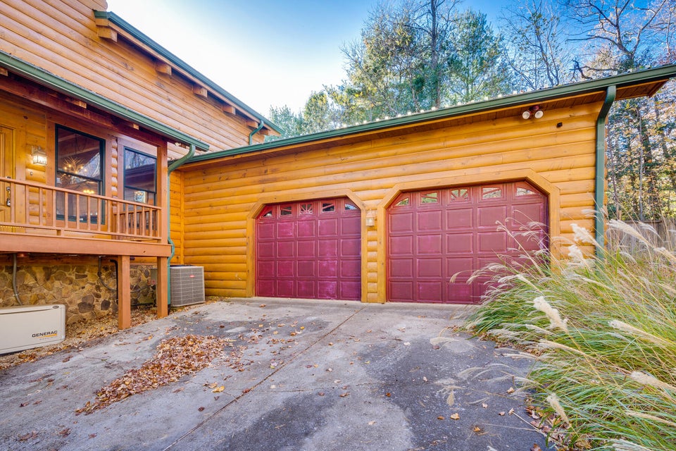 Photo #13: 141 Bear Ridge Drive