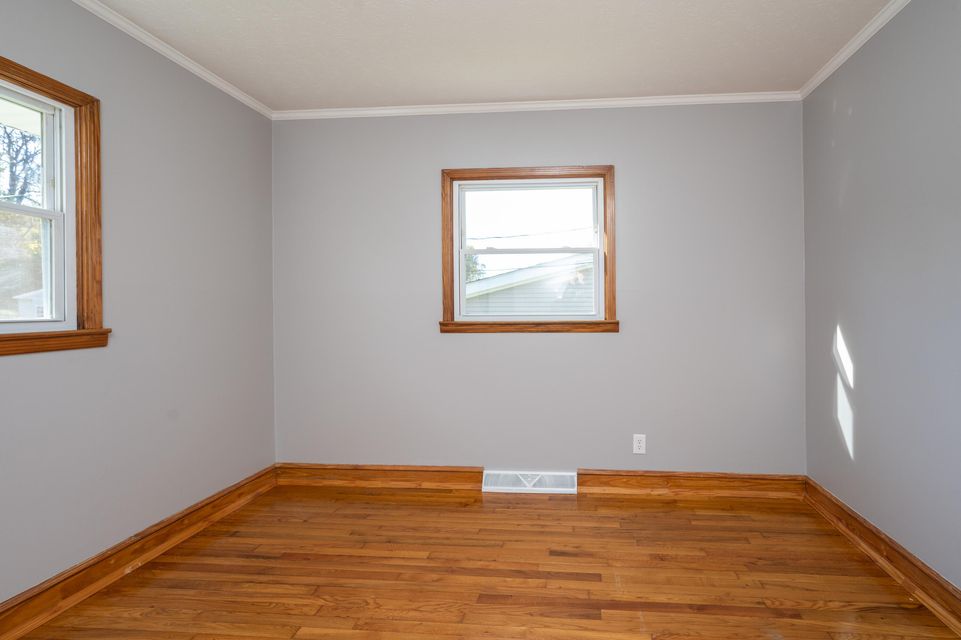 Photo #16: 1453 Ridgecrest Avenue