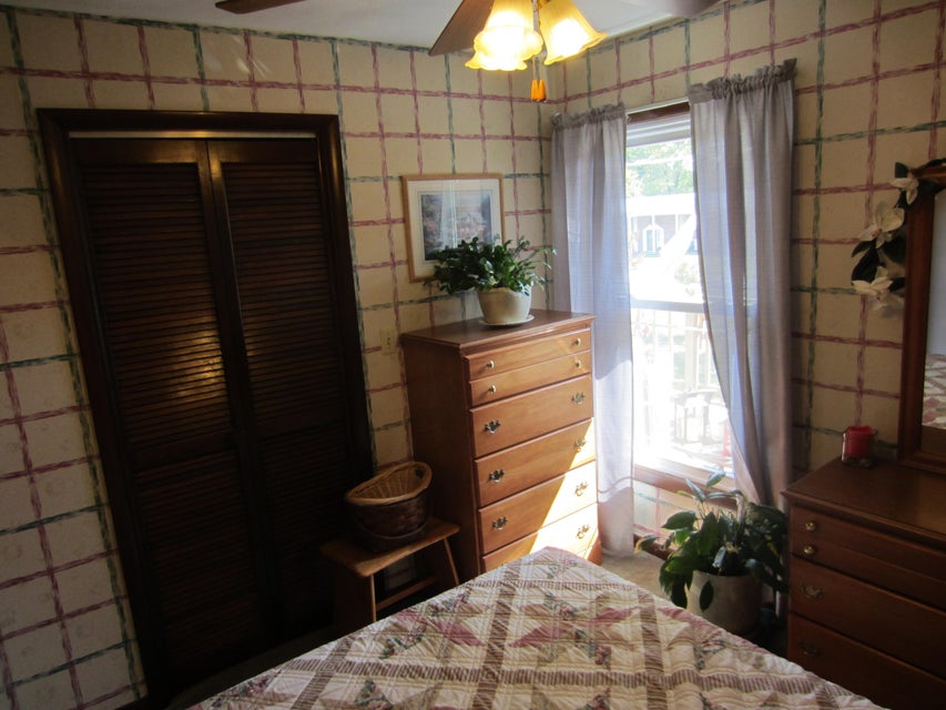 Photo #17: 220 Hillsboro Drive