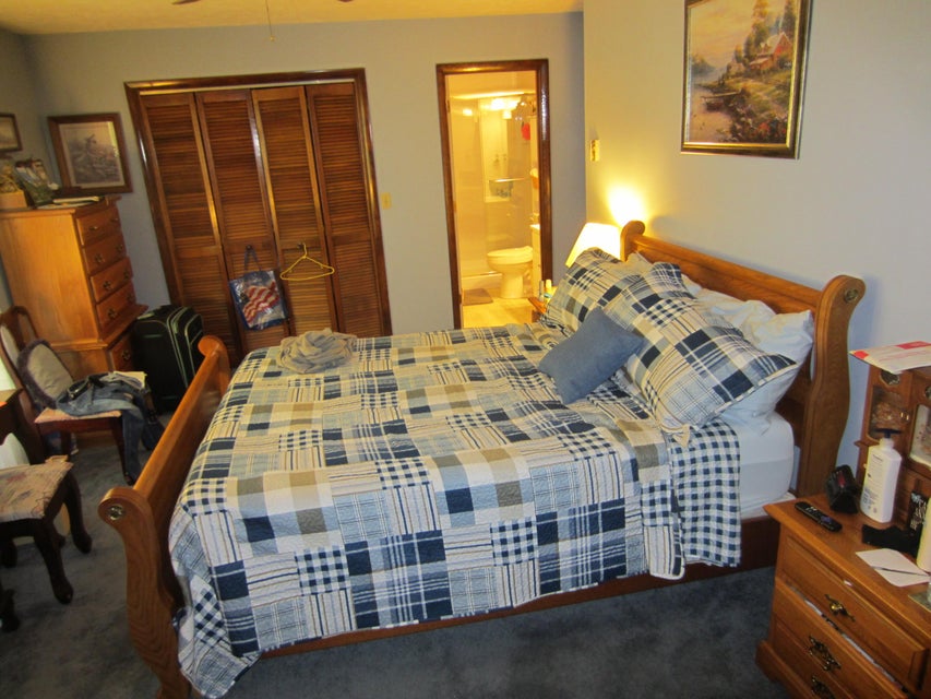 Photo #29: 220 Hillsboro Drive