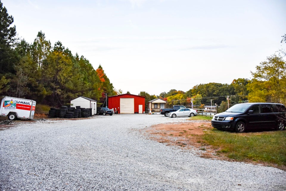 Photo #18: 925 92 Highway