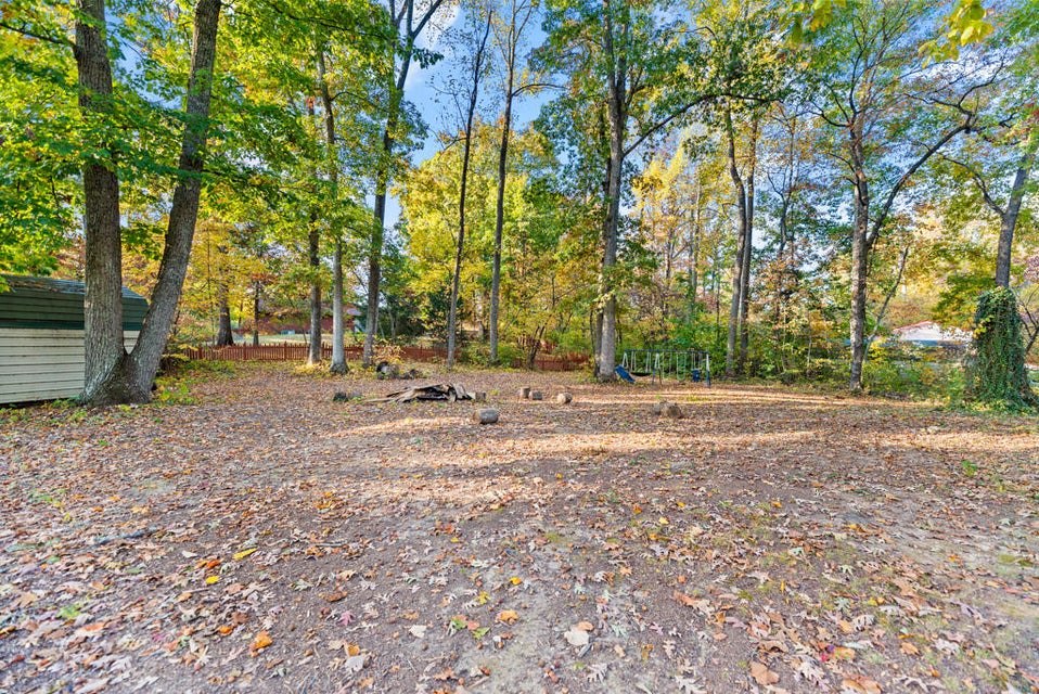 Photo #3: 7511 Primrose Circle