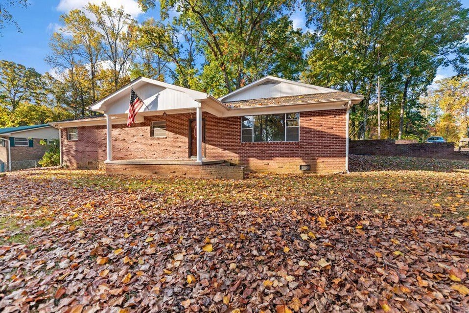 Photo #31: 7511 Primrose Circle