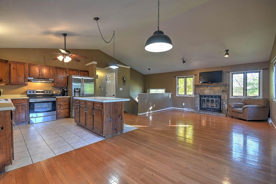 Photo #13: 4111 Bradford Lane