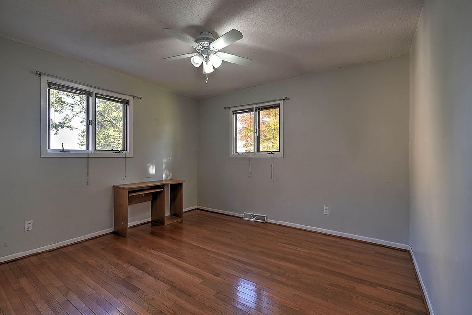 Photo #17: 4111 Bradford Lane