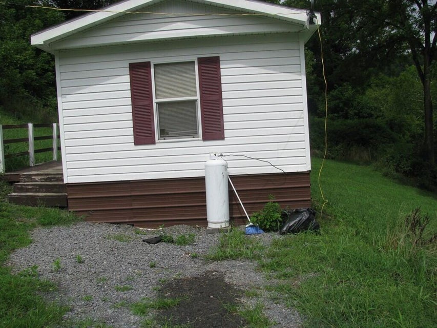 Photo #12: 253 River Rd