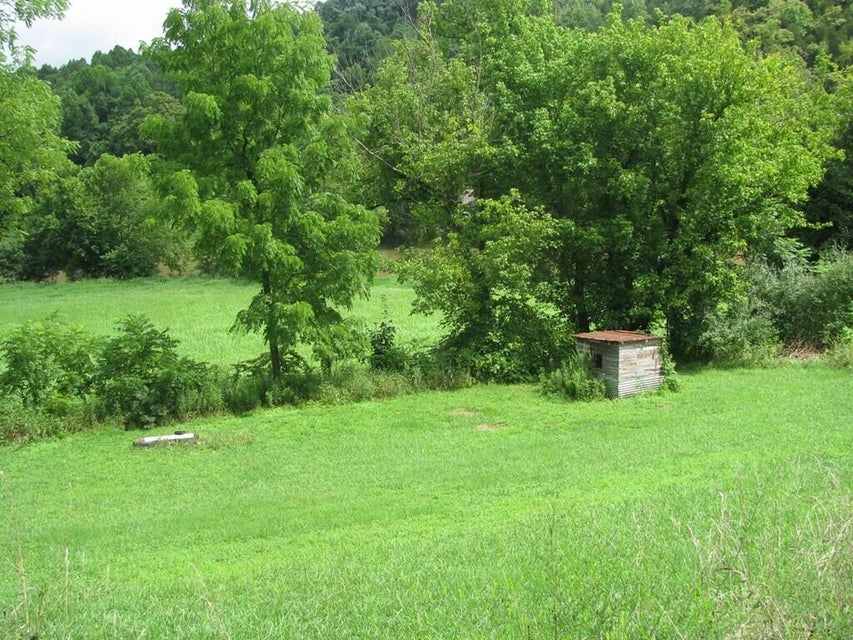 Photo #24: 253 River Rd