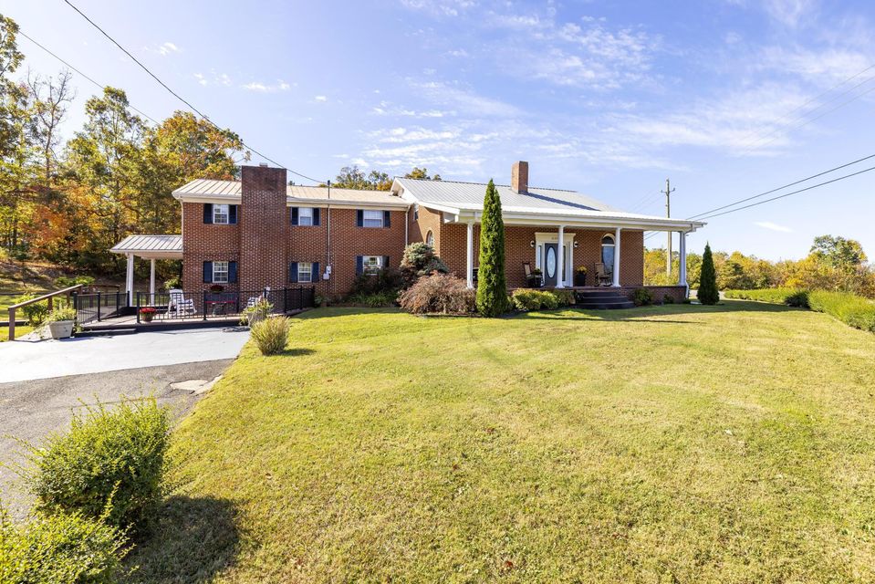 Photo #2: 2155 Saint James Road