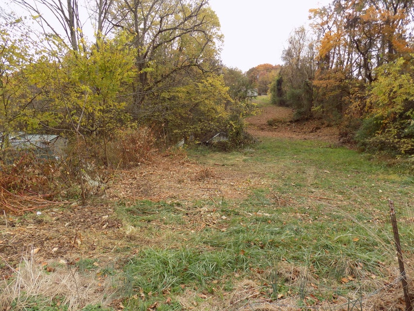 Photo #3: 324 Pinhook Rd